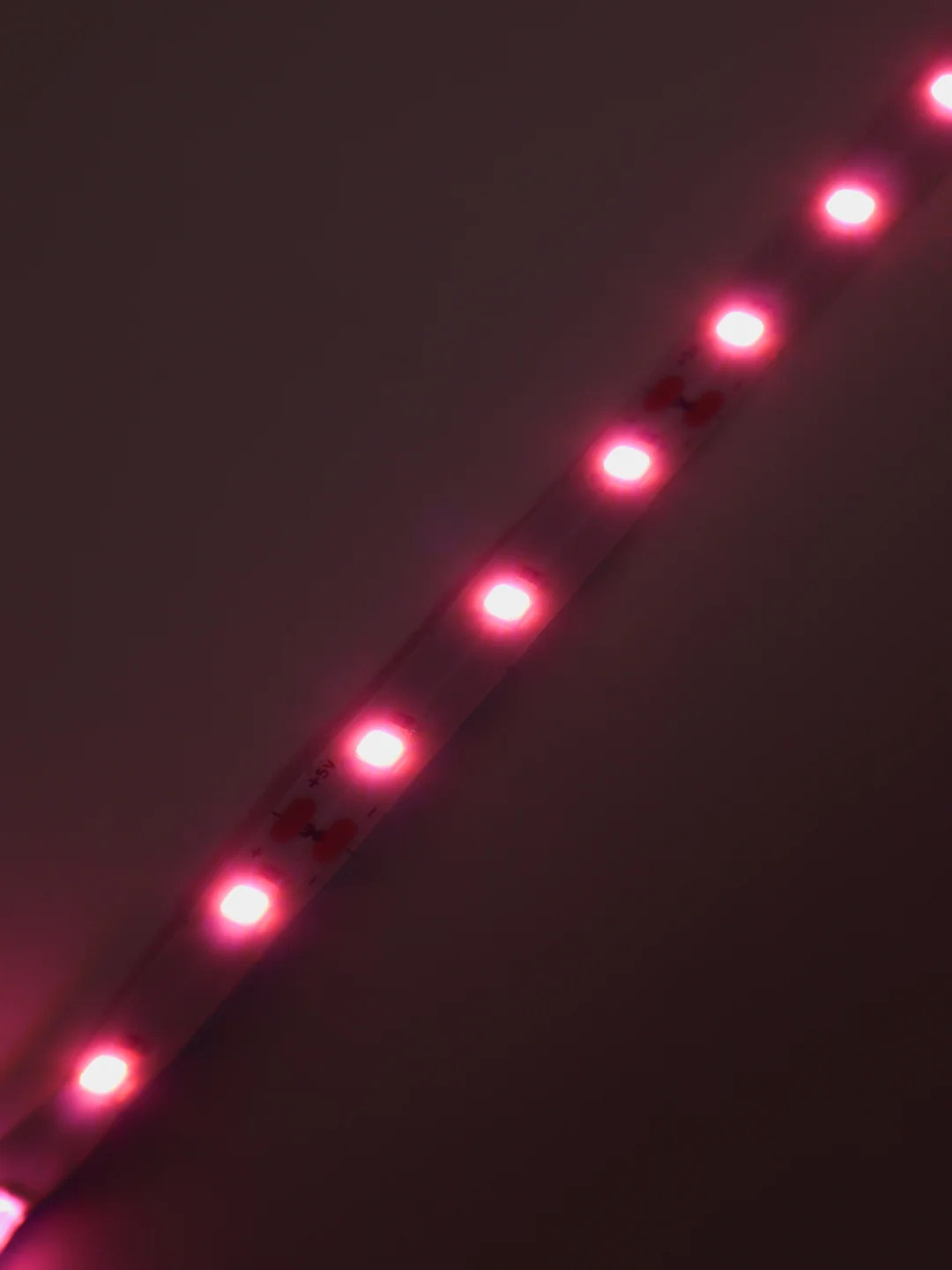 Фитолента светодиодная Luazon, 5 В, SMD5050, 2м, IP20, 10.3Вт, 60 LED/м, USB, мультиспектр