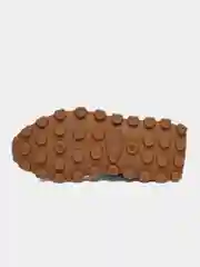 Бежевый кроссовки женские