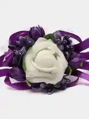 Фиолетовый браслет на руки