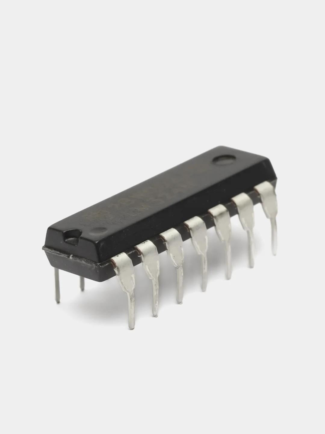 Микросхема LM324DT DIP-14