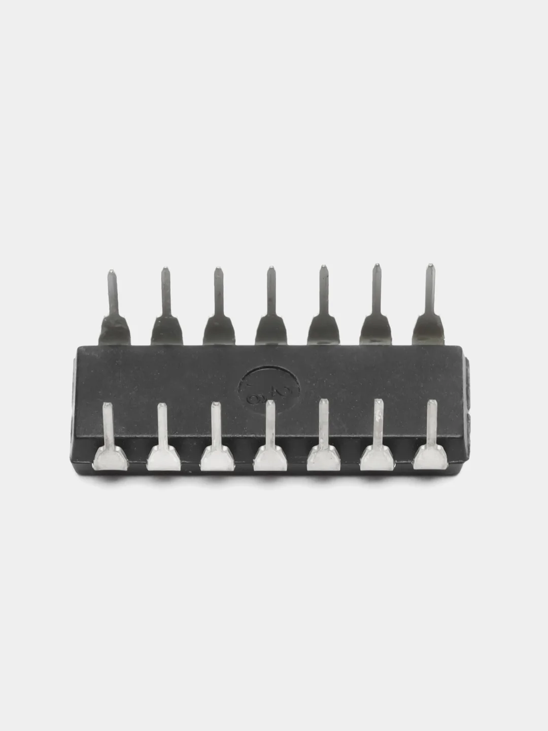 Микросхема LM324DT DIP-14