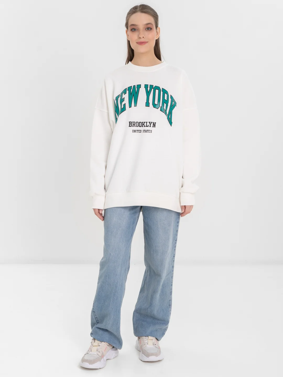 Белый свитшот унисекс, оверсайз, с флисом, с надписью New-York