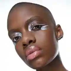 Блеск для губ Influence Beauty PLEXIGLASS, тон 06, полупрозрачный светло-розовый, 3,5 мл