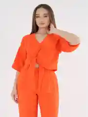 Оранжевый костюм женский летний