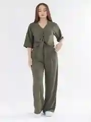 Зелёный хаки костюм женский летний