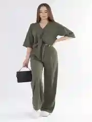 Зелёный хаки костюм женский летний