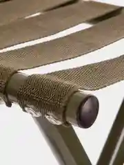 Зеленый стул складной туристический