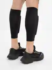Щитки футбольные