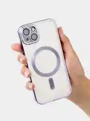 Противоударный чехол на iPhone 13 со встроенным магнитным креплением MagSafe