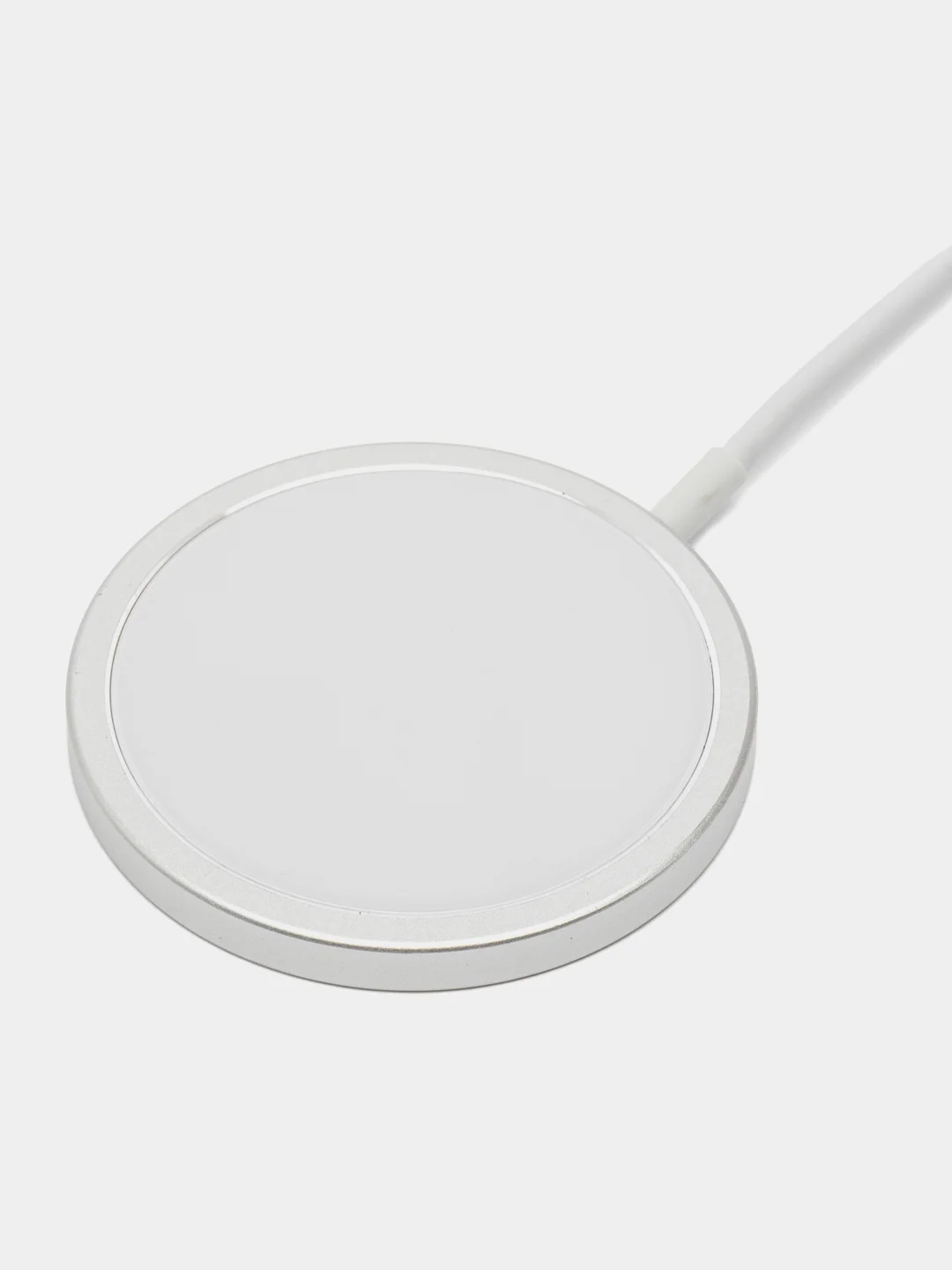 Беспроводное зарядное устройство MagSafe Charger