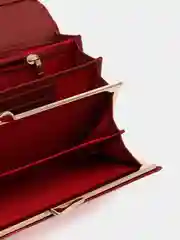 Кошелек женский из натуральной лакированной кожи