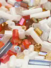 Серебряный стеклярус бисер рубка