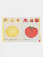 Развивающие книжки с наклейками  "Развиваем фантазию" и "Сравнилки" (Набор из 2 книг)