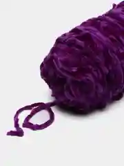 Фиолетовый пряжа плюшевая, велюровая