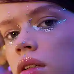 Глиттер жидкий Influence Beauty GLITTER DOSE на гелевой основе, тон 05, 6.5 мл