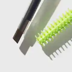 Карандаш для бровей Influence Beauty Brow Robot автоматический, 0,1 г, 04