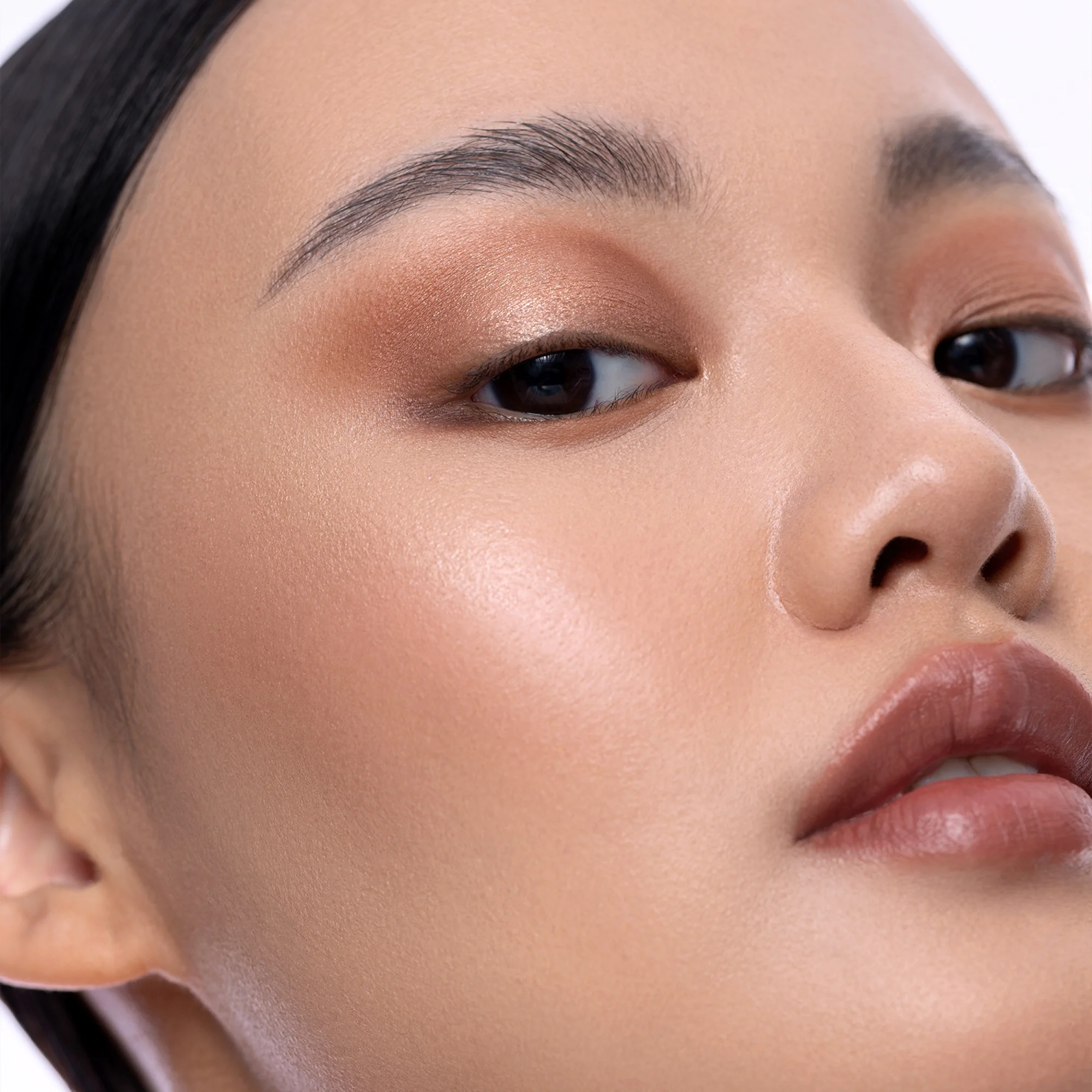Карандаш для бровей Influence Beauty Brow Robot автоматический, 0,1 г, 04