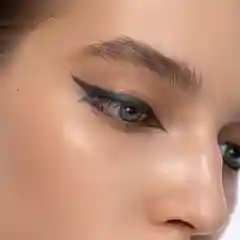 Подводка фломастер для глаз INFLUENCE BEAUTY EVENT HORIZON жидкая, тон 02 серый, 0,5 мл