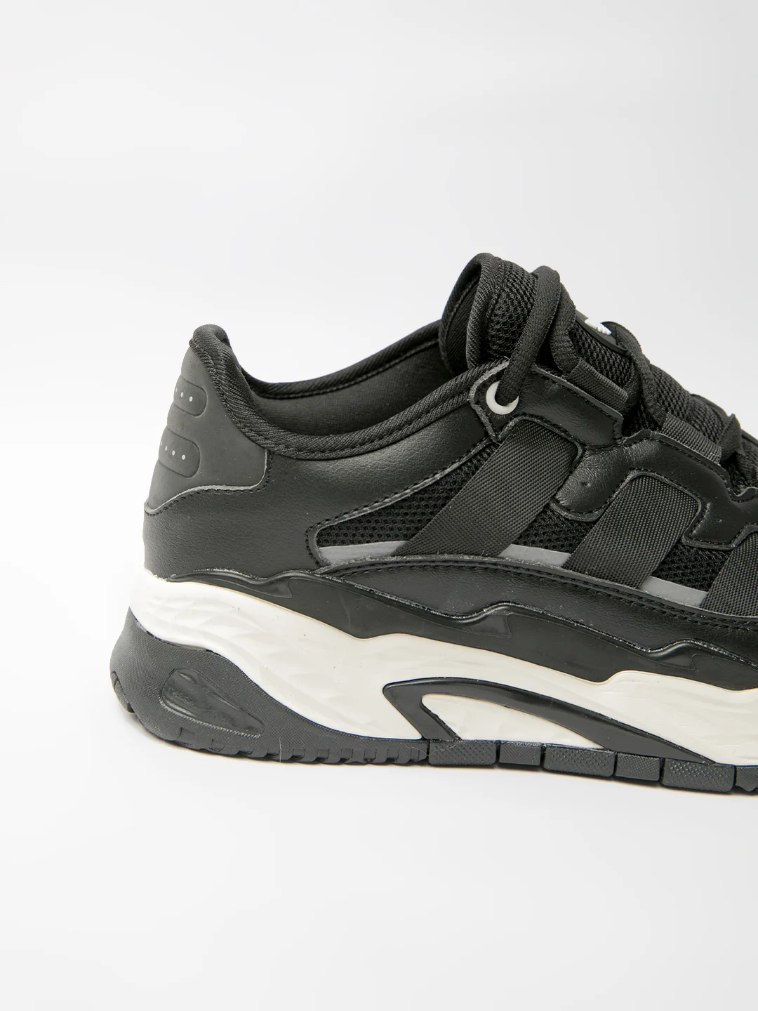 Фиолетовый кроссовки мужские с логотипом Adidas Niteball