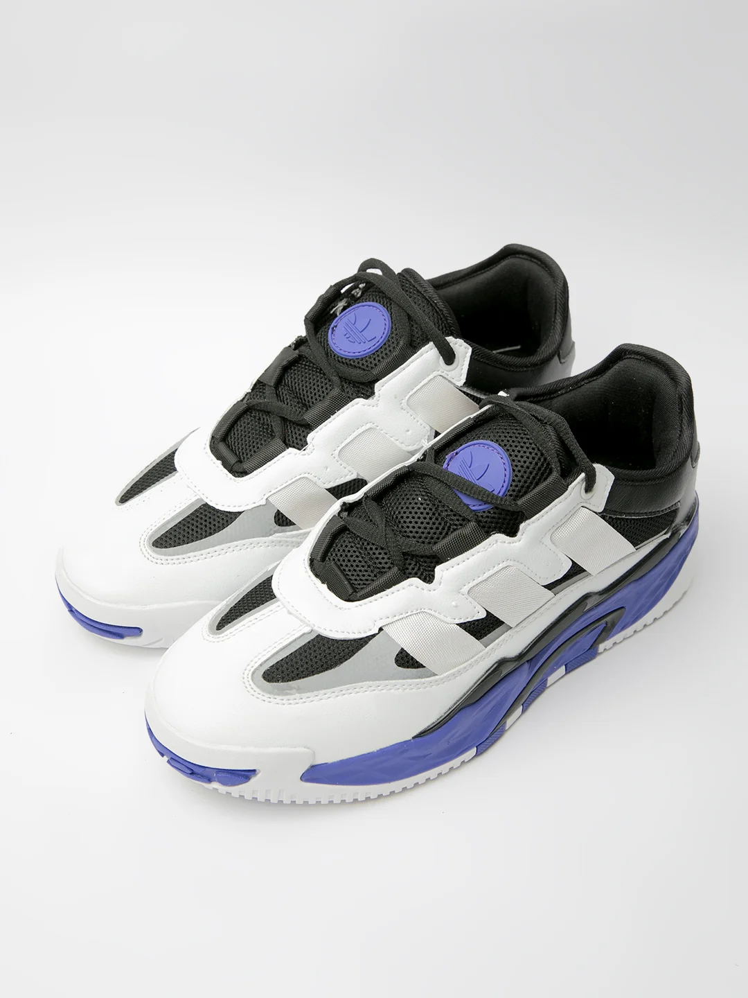Фиолетовый кроссовки мужские с логотипом Adidas Niteball