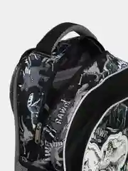 Черный рюкзак школьный ErichKrause 15L Dinosaur с мешком и пеналом 51606/1