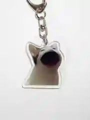 Бежевый меланж брелок котенок, кот, кошка, мем, брелок на сумку, на рюкзак, на ключи, милый брелок
