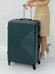 Тёмно-зелёный чемодан на колесах, дорожный, пластиковый, размеры S, M, L