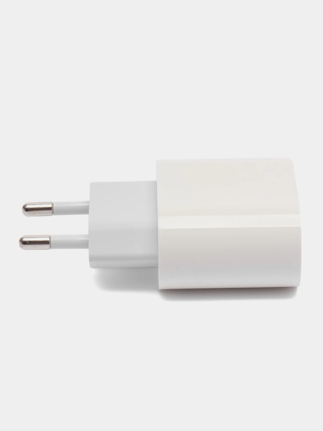 Белый адаптер питания USB-C 20Вт (20W), 3.0A, 1 Type-C, быстрая зарядка