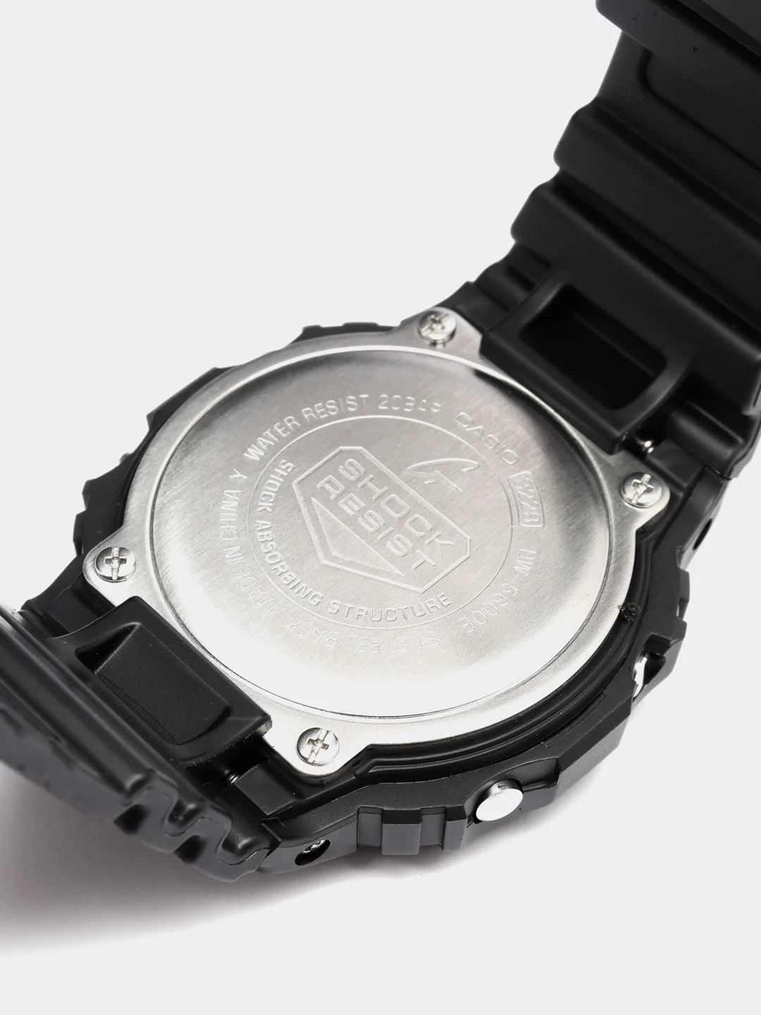 Наручные часы Casio DW-5600E-1V