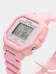 Наручные часы Casio LA-20WH-4A1