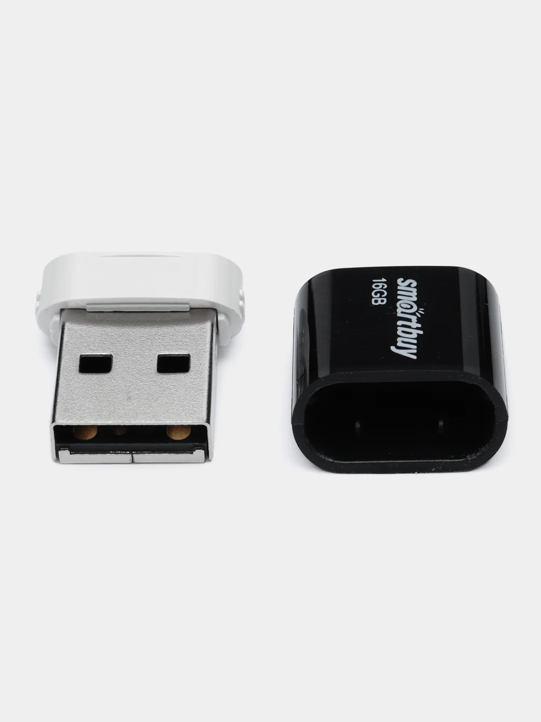 Черный флеш-накопитель USB 2.0 Smartbuy 16GB LARA