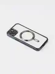 Черный противоударный чехол на iPhone 14 со встроенным магнитным креплением MagSafe