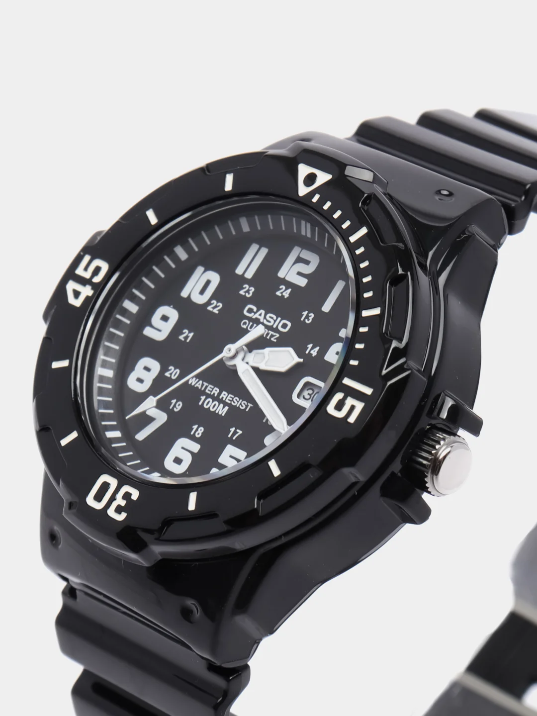 Наручные часы Casio LRW-200H-1B