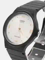Наручные часы Casio MQ-76-7A1
