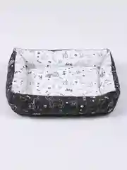 Белый лежанка для кошек и мелких пород собак Bio-line, двухсторонняя, 40 х 50 х 15 см