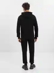 Черный спортивный костюм мужской