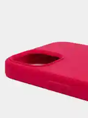 Вишнёвый чехол Silicone Case для iPhone 13 с закрытым низом