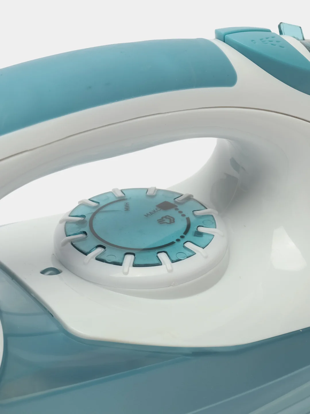 Утюг электрический DELTA LUX DL-710
