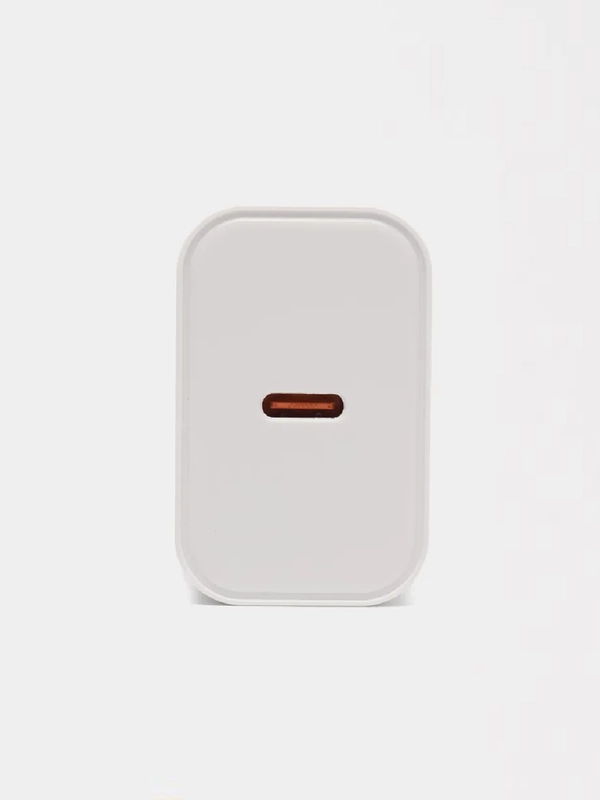Адаптер зарядки 20W для iPhone 11 / 12 / 13 / 14 / 15 Type-C USB-C