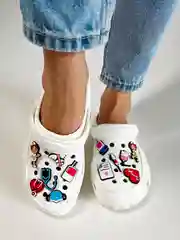 Сабо женские с 12 джибитсами, медицинские