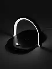 Черный ночник с беспроводной зарядкой для смартфона, LED-ночник с беспроводной зарядкой