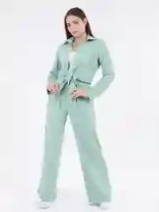 Бежевый костюм женский, брючный
