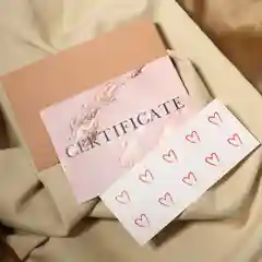 Розовый подарочный сертификат на услугу/ сумму с конвертом