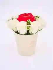 Букет из мыла, пенные розы и пионы