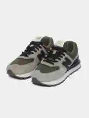 Кроссовки мужские