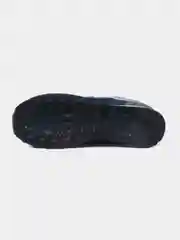 Кроссовки женские и подростковые