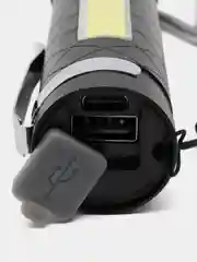 Фонарь карманный LED со встроенным аккумулятором в кейсе