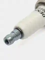 Свеча зажигания Denso W20FP-U (3068) Иж, Минск, Восход, Ява (А17)
