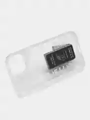 Белый чехол с подставкой на iPhone 13 (Айфон 13)
