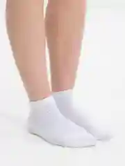 Белый женские короткие белые носки с массажным эффектом